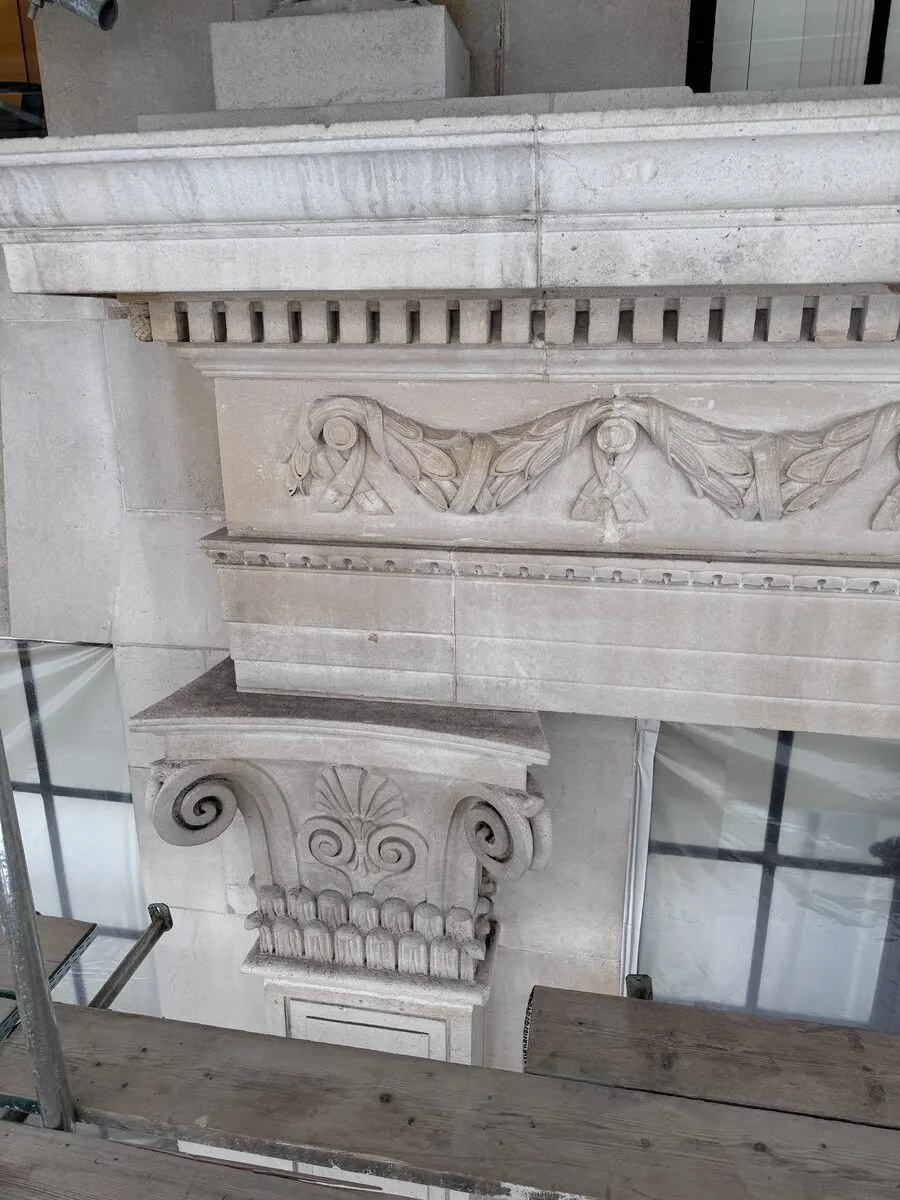 Cleaned Ionic capital detail, City of London